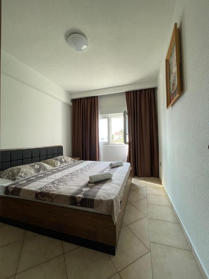 Apartments Vesna Tivat Exterior photo