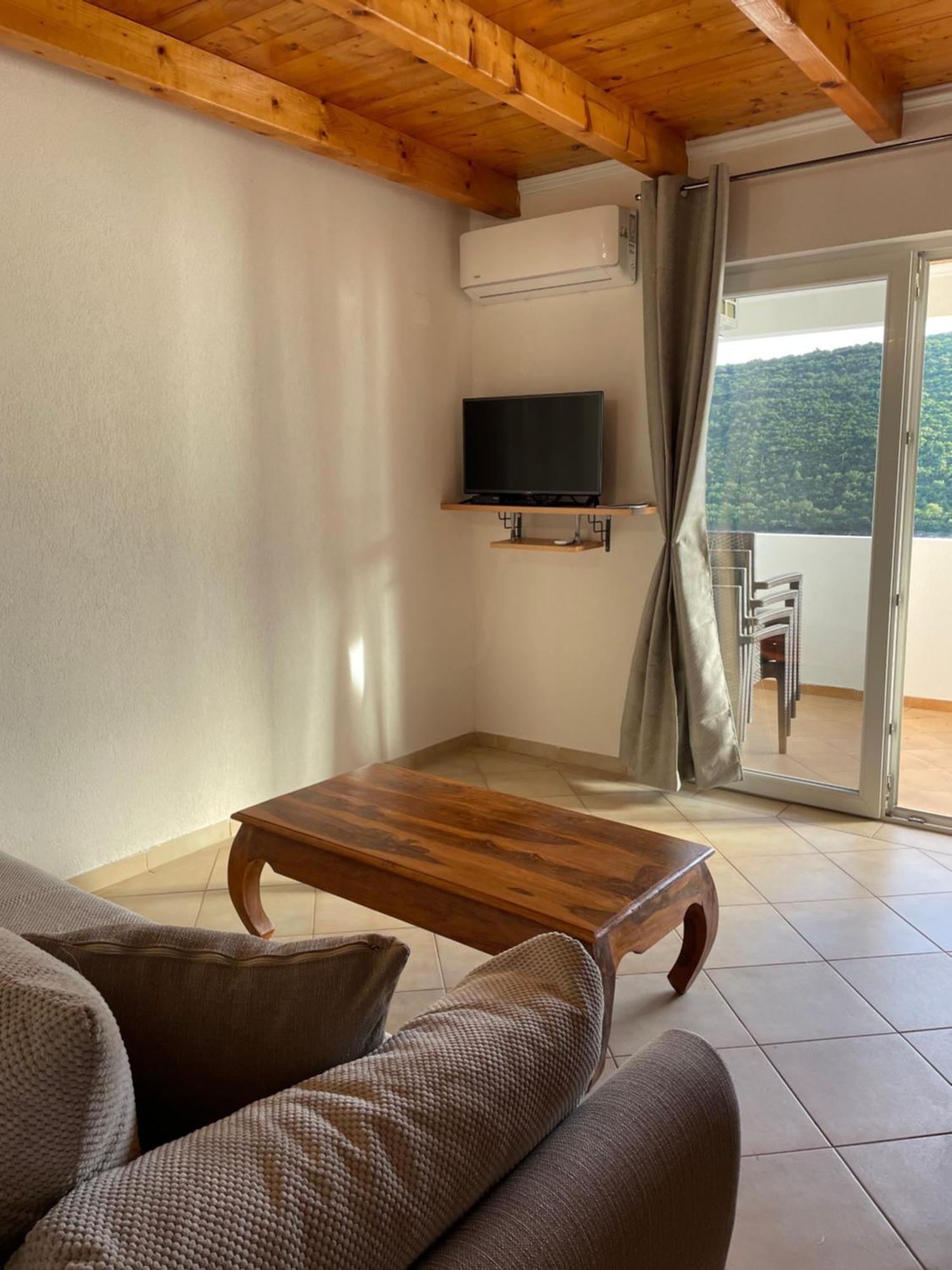 Apartments Vesna Tivat Exterior photo