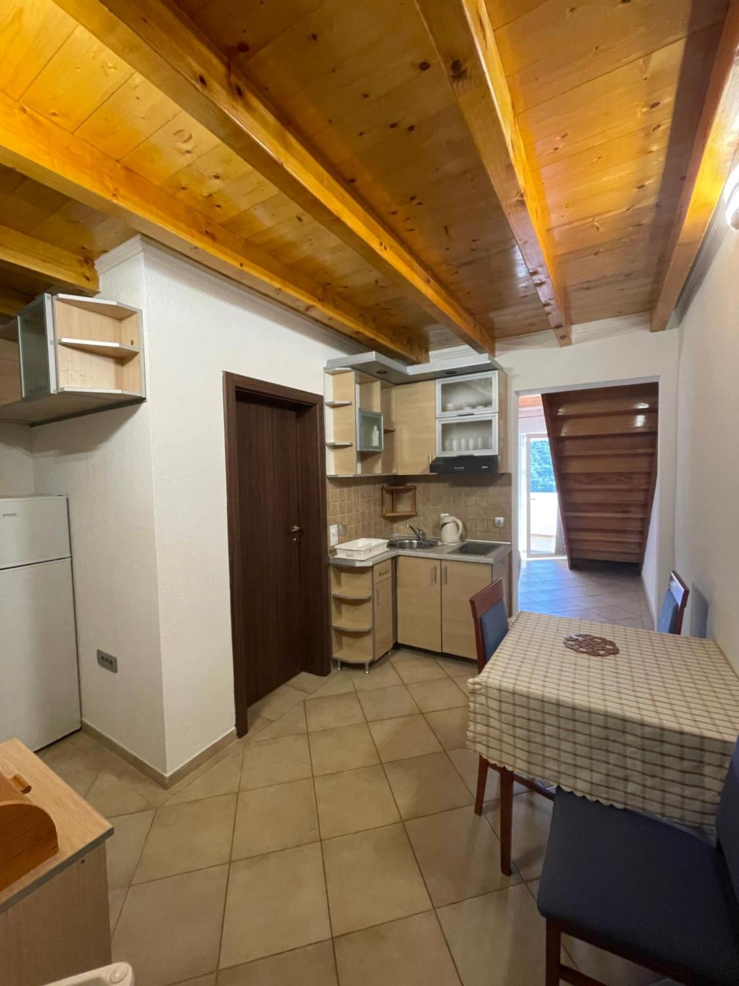 Apartments Vesna Tivat Exterior photo